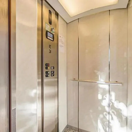 Golf With Private Garden Direct Pool Access *